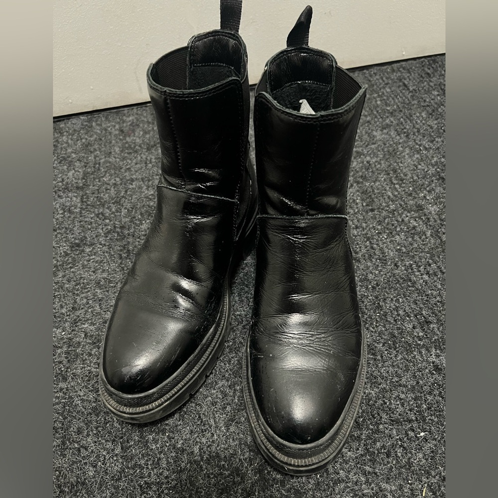 Cougar Black Ankle Boots